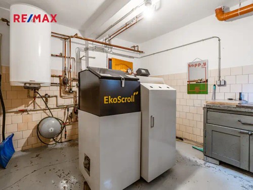 Prodej domu 328 m², pozemek 758 m²