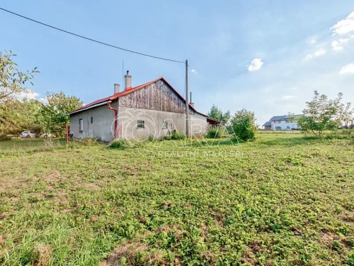 Prodej stavebního pozemku 2139 m²