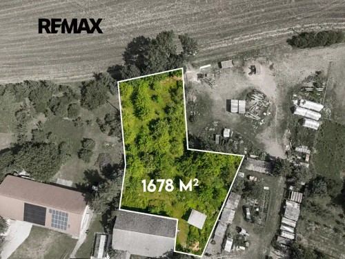 Prodej stavebního pozemku 2771 m²