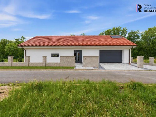 Prodej domu 200 m², pozemek 900 m²
