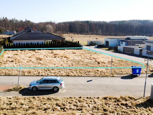 Prodej stavebního pozemku 809 m²