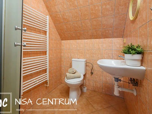 Prodej domu 272 m², pozemek 976 m²