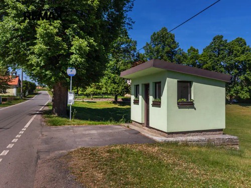 Prodej stavebního pozemku 1677 m²