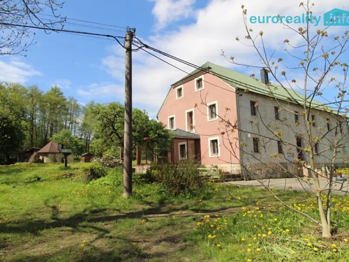 Prodej zemědělské usedlosti 389 m², pozemek 4007 m²