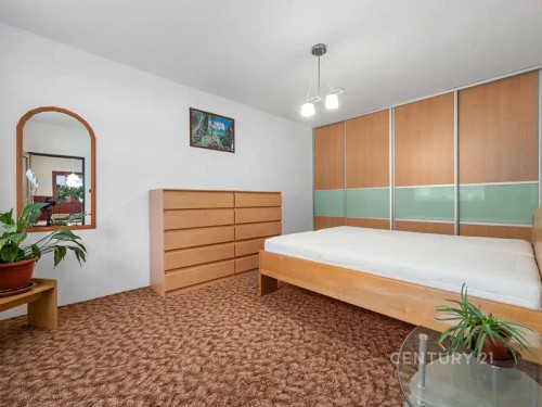 Prodej domu 468 m², pozemek 1526 m²