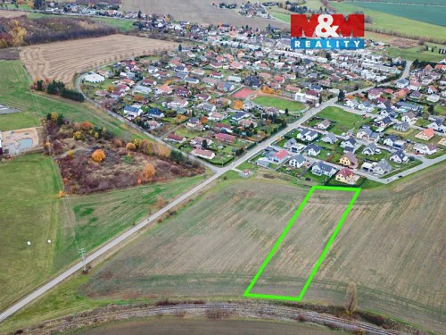 Prodej stavebního pozemku 4917 m²