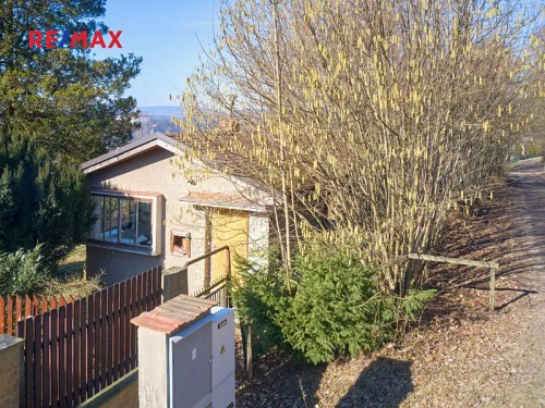 Prodej stavebního pozemku 839 m²