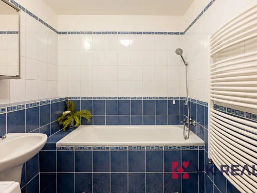 Prodej bytu 2+kk 63 m²