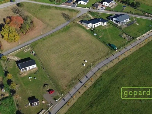 Prodej stavebního pozemku 1999 m²