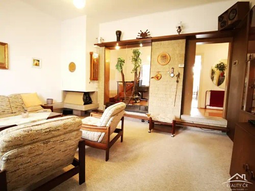 Prodej vily 252 m², pozemek 516 m²