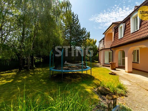 Prodej vily 407 m², pozemek 1880 m²