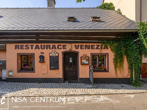 Prodej domu 272 m², pozemek 976 m²