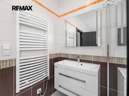 Prodej domu 304 m², pozemek 2708 m²