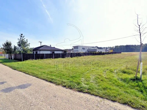 Prodej stavebního pozemku 1540 m²