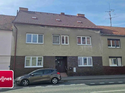 Prodej domu 200 m², pozemek 696 m²