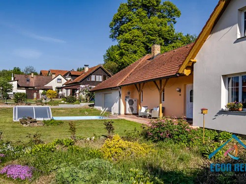 Prodej domu 140 m², pozemek 1139 m²