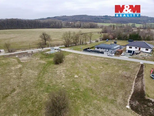 Prodej stavebního pozemku 1979 m²