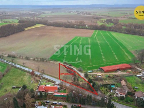 Prodej stavebního pozemku 1740 m²