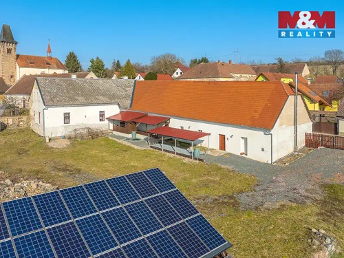 Prodej stavebního pozemku 2030 m²