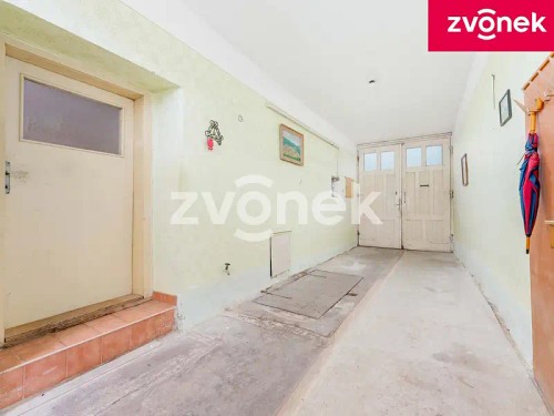 Prodej domu 200 m², pozemek 900 m²