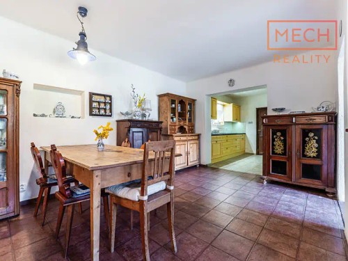 Prodej domu 312 m², pozemek 892 m²