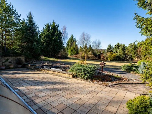 Prodej domu 372 m², pozemek 3764 m²