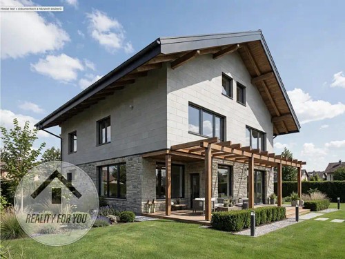 Prodej domu 270 m², pozemek 1011 m²