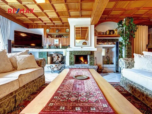 Prodej domu 393 m², pozemek 1302 m²