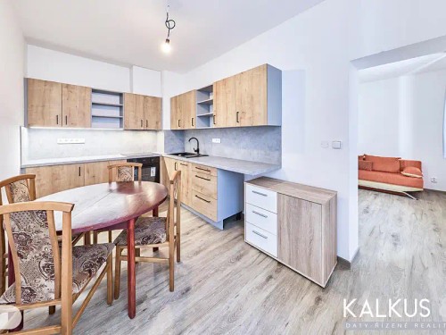 Prodej vily 490 m², pozemek 2450 m²