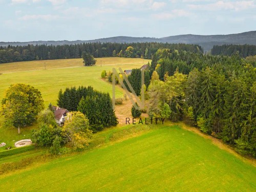 Prodej stavebního pozemku 1598 m²