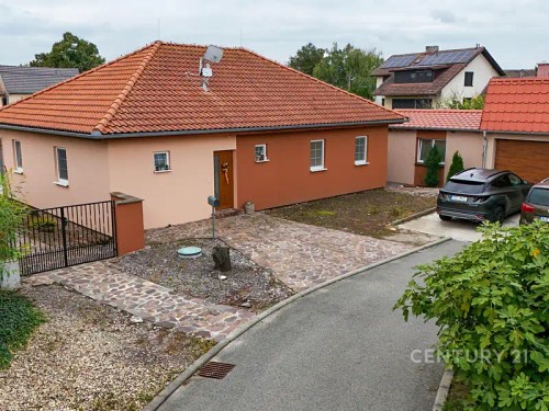Prodej domu 98 m², pozemek 694 m²