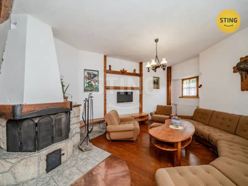 Prodej domu 220 m², pozemek 1190 m²