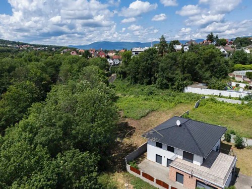 Prodej stavebního pozemku 1258 m²