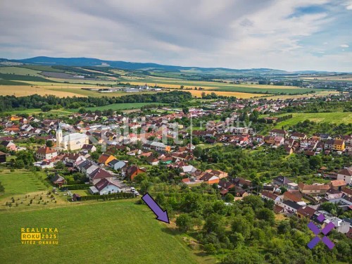 Prodej stavebního pozemku 861 m²