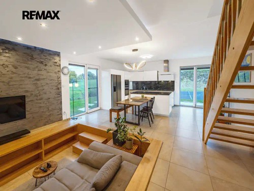 Prodej domu 207 m², pozemek 1576 m²