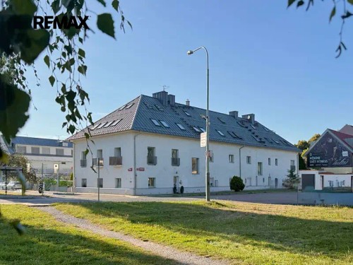 Prodej bytu 1+1 53 m²