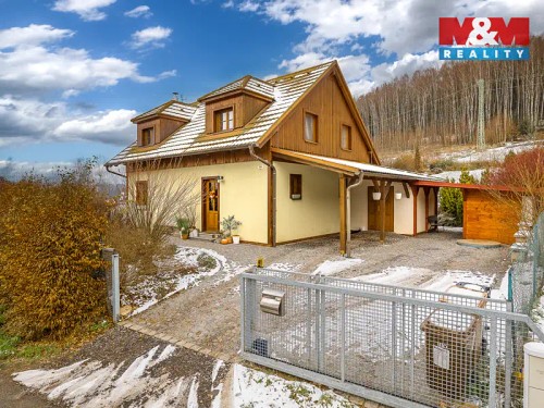 Prodej domu 139 m², pozemek 977 m²