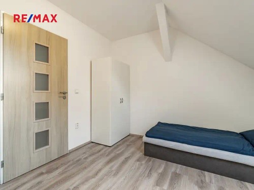 Prodej domu 243 m², pozemek 888 m²