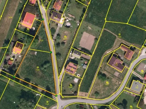 Prodej stavebního pozemku 1977 m²