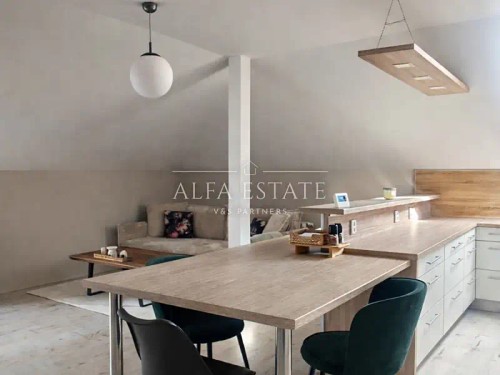 Prodej bytu 4+kk 107 m²