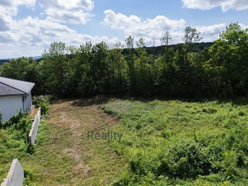 Prodej stavebního pozemku 1258 m²