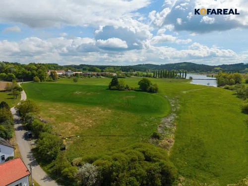 Prodej stavebního pozemku 1170 m²