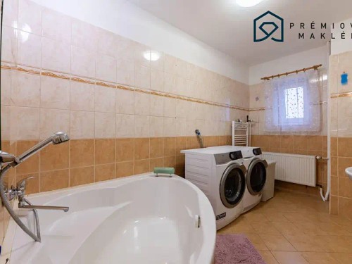 Prodej domu 200 m², pozemek 485 m²