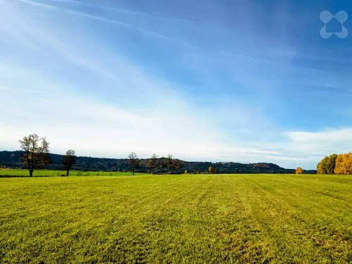 Prodej stavebního pozemku 1178 m²