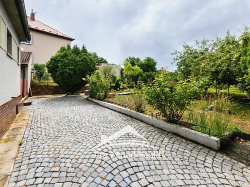 Prodej domu 196 m², pozemek 276 m²