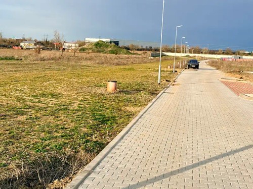 Prodej stavebního pozemku 1009 m²