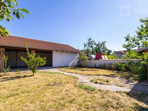 Prodej stavebního pozemku 320 m²