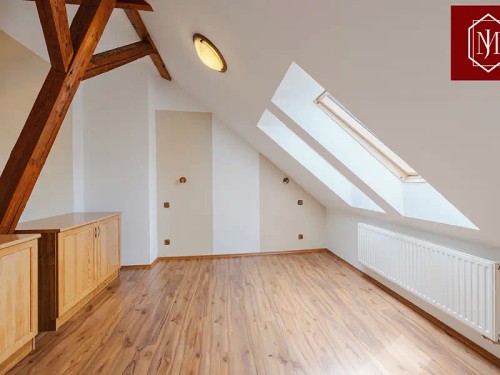 Prodej bytu 4+kk 82 m²