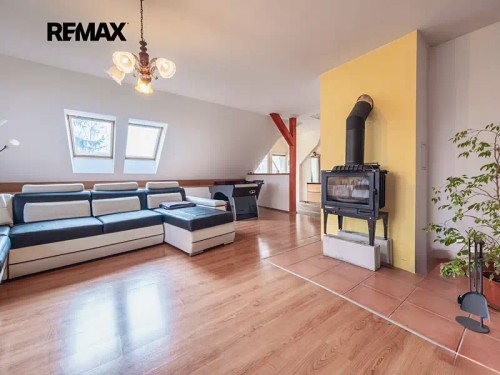 Prodej domu 350 m², pozemek 1872 m²