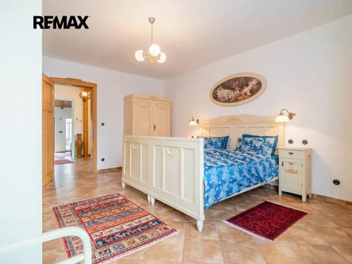 Prodej domu 296 m², pozemek 349 m²